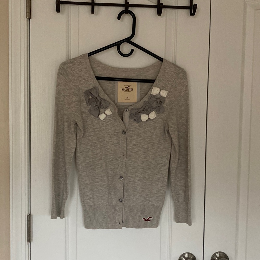 hollister bow tie button-up cardigan